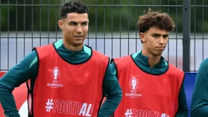 cristiano ronaldo y joao felix en la concentracion de la seleccion de portugal en la eurocopa 2024