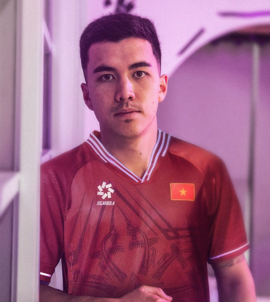 CĐV ủng hộ khi Việt kiều Canada khao khát cống hiến cho ĐT Việt Nam 2 472853445 1016558753833467 534028007501602355 n e1736504420621