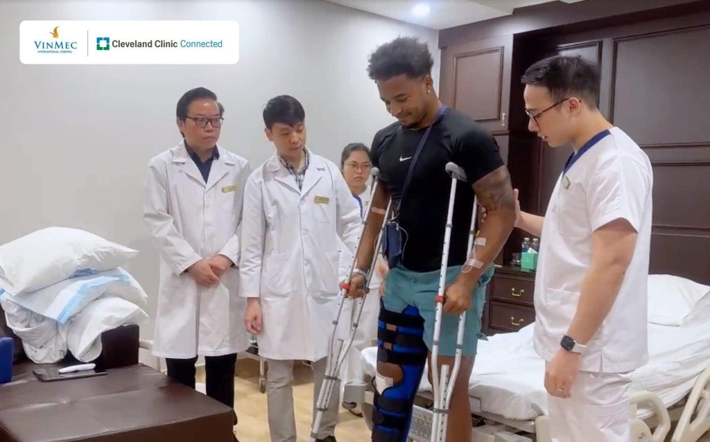 Cựu bác sỹ ĐTVN: Xuân Son gãy chân vẫn có thể lấy lại 100% phong độ, còn Văn Hậu thì khó 3 473112941 958664076367516 6557160636953263197 n e1736498458845