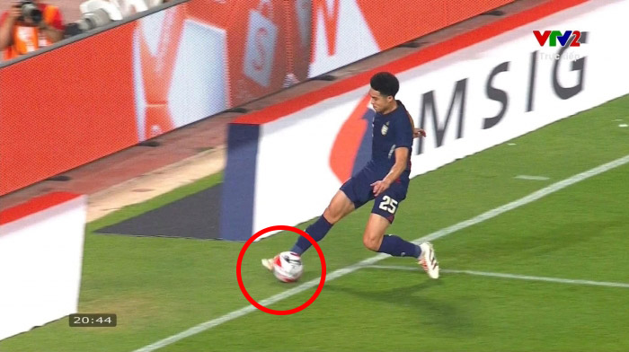 ĐT Việt Nam nhận tin quan trọng về VAR trận chung kết 2 vd3ev