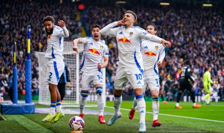 Joel Piroe goal v SCFC 4 scaled e1745282185594