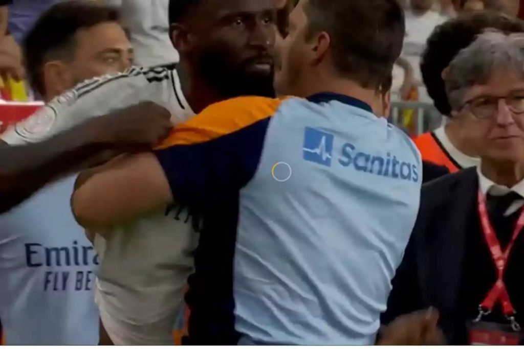 Real Madrid trả giá cực đắt sau thất bại trước Barca ở chung kết 3 rudiger tve 32658