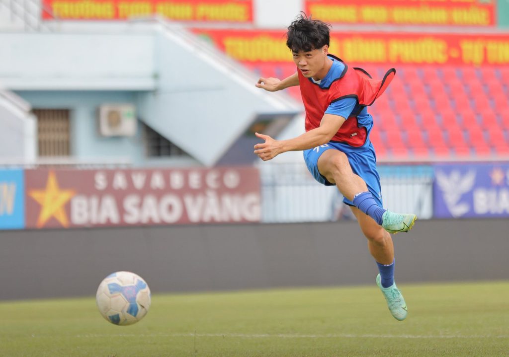 Công Phượng báo tin cực vui cho Bình Phước ở cuộc đua lên hạng 1 cong phuong 104198