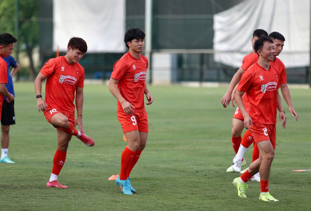 Công Phượng báo tin vui, Việt Nam có đội hình mạnh nhất đấu Malaysia 3 cong phuong 96471