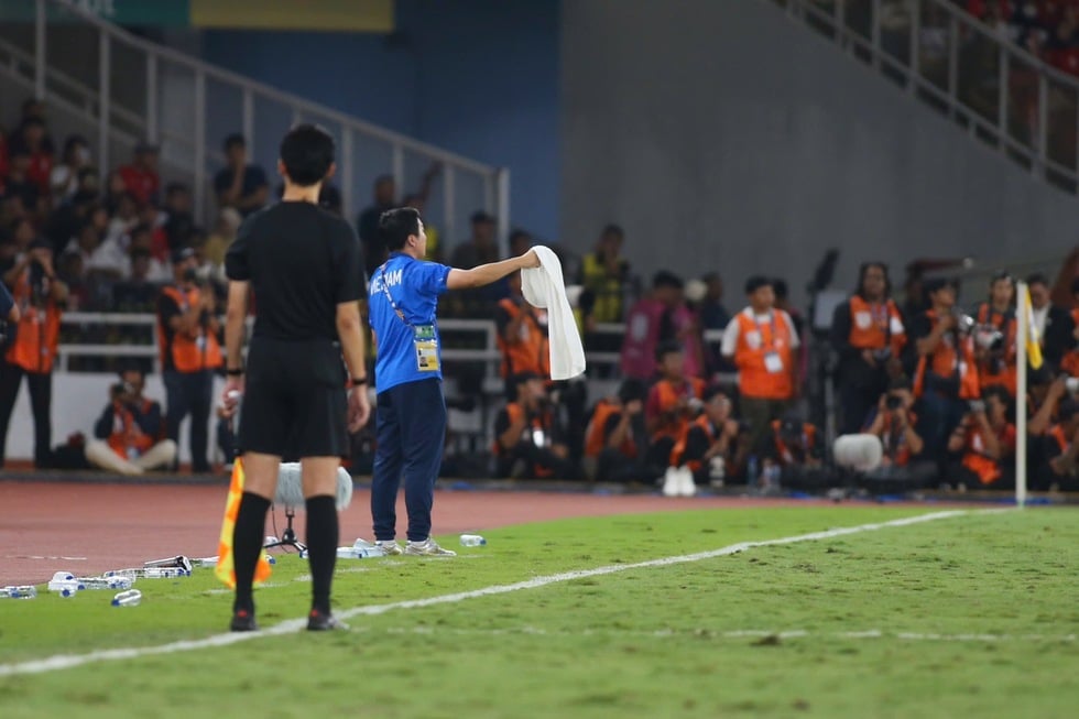 1669e989d4834392ad5487d92bf549d8