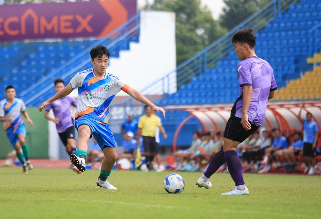 cong phuong chan thuong truoc them mua giai 202526