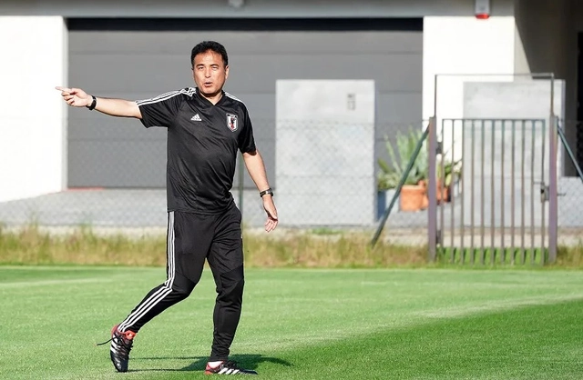 be boi rung dong bong da nhat ban