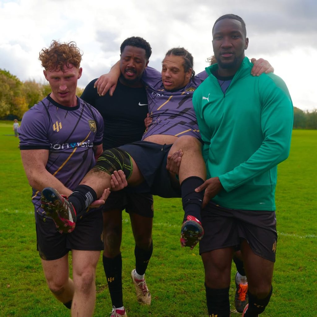 Cầu thủ Anh dính chấn thương kinh hoàng nhất từng thấy 2 573137484 17985001103913511 1005169331205646003 n