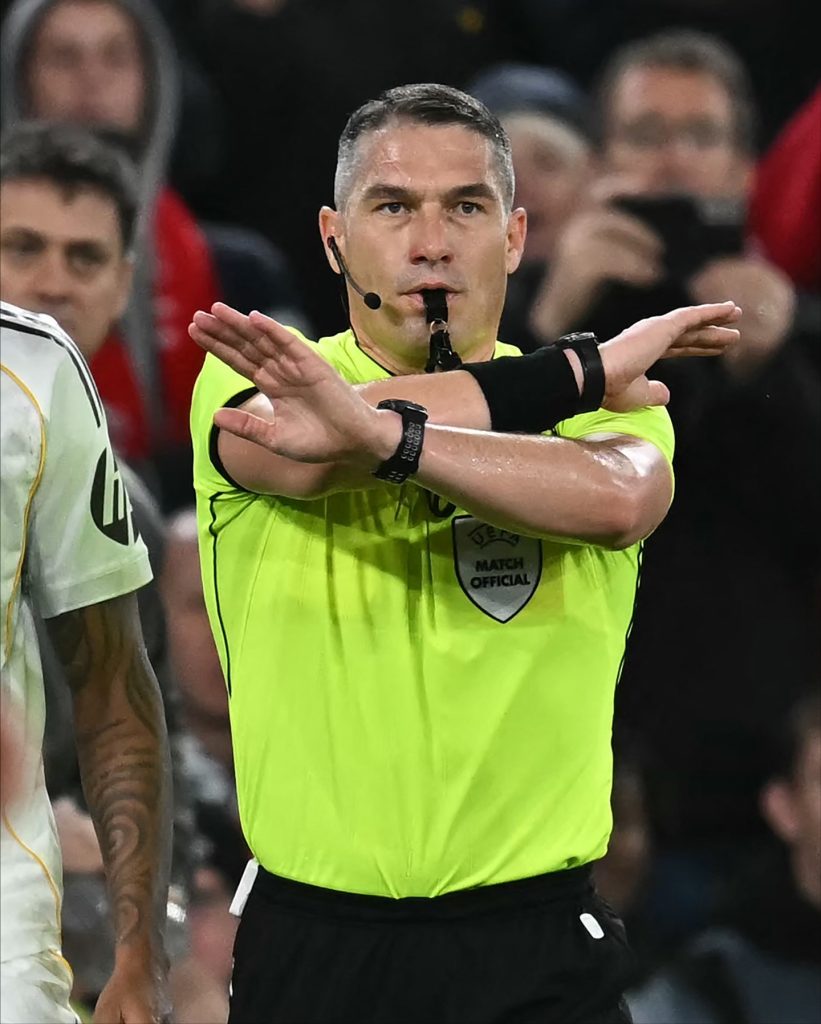 Quyết định gây tranh cãi trong ngày Real Madrid bại trận 2 575731351 18073305251267235 4758821849295491009 n