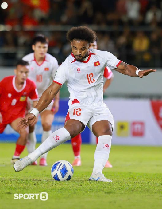 FIFA và AFC đồng loạt khen 1 cầu thủ Việt Nam sau trận gặp Lào 2 582339483 1131703872456687 3251001214026883771 n