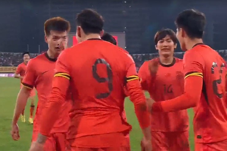 U22 Trung Quốc gây địa chấn, Việt Nam còn nguyên cơ hội vô địch 1 fdvfdgfdhfdhd 1763213993 499 width740height495 1