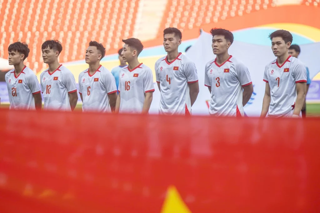 u22vnanhkhoajpg 1764764596895