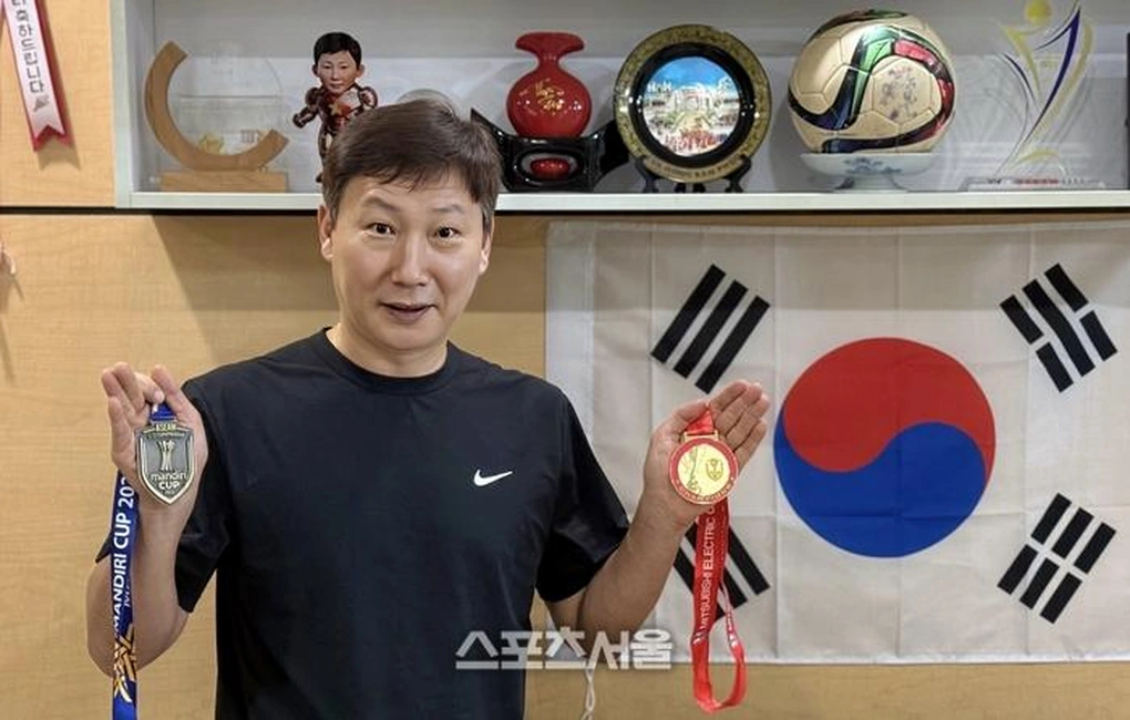 vi sao hlv kim sang sik khong duoc chu nha thai lan trao hcv sea games 1766114698913