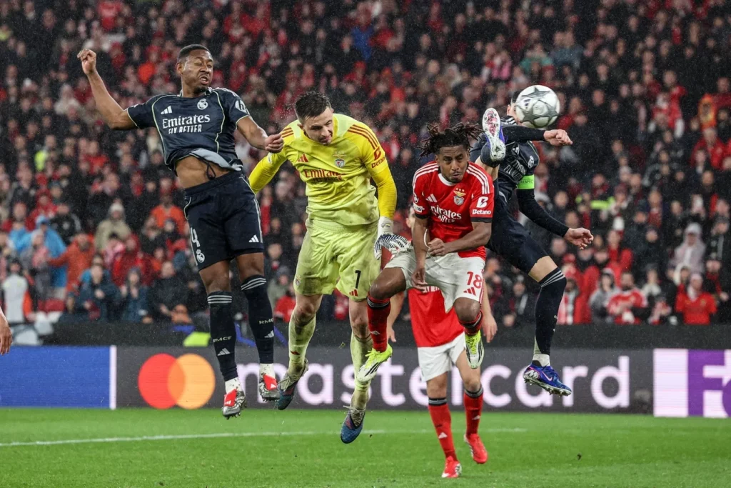 cdv nghi ngo ket qua boc tham champions league bi dan xep 1769839386023