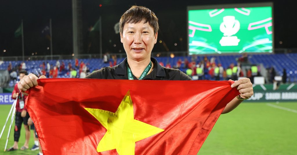 ĐT Việt Nam sẽ tái đấu Malaysia bằng đội hình cao nhất lịch sử 4 tuyen viet nam hlv kim sang sik co nhung von lieng gi dau malaysia 2396