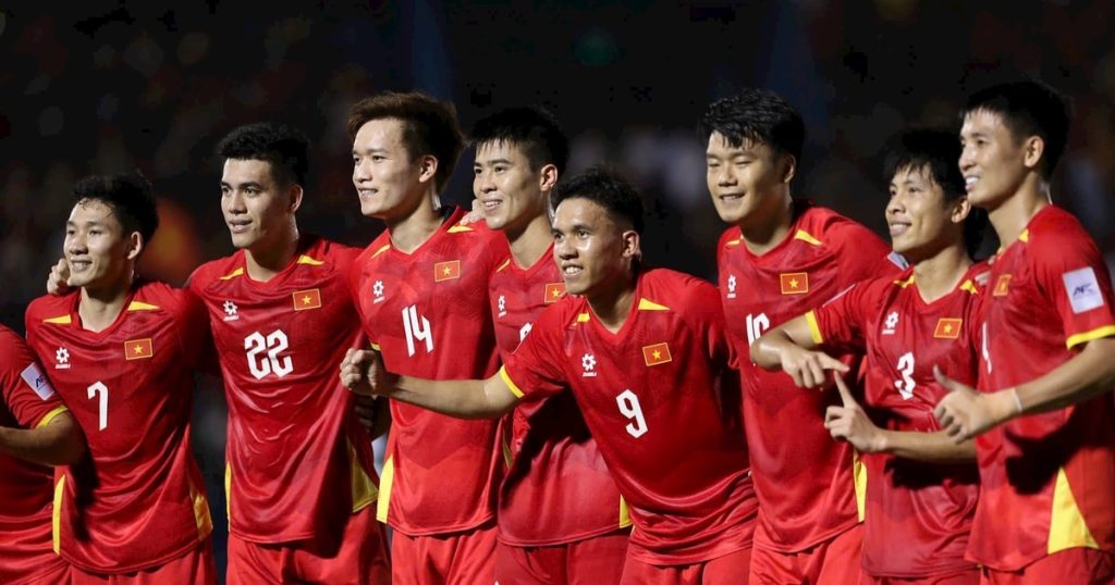 Malaysia bị FIFA đánh rớt 14 hạng trên BXH sau án phạt 3 nhan dinh tran dau dt viet nam vs dt nepal thay tro kim sang sik lay 3 diem tron ven20251008210924