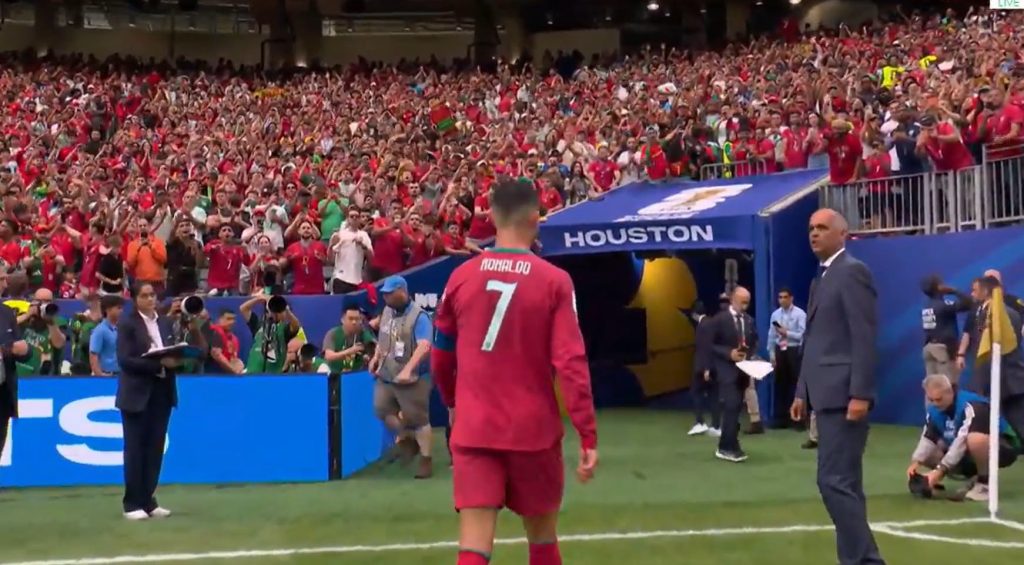 Hàng loạt tờ báo quốc tế chấm Ronaldo điểm thấp nhất trận ra quân WC 2026 4 726578031 1315583884076250 3588009875882608108 n e1781738173574