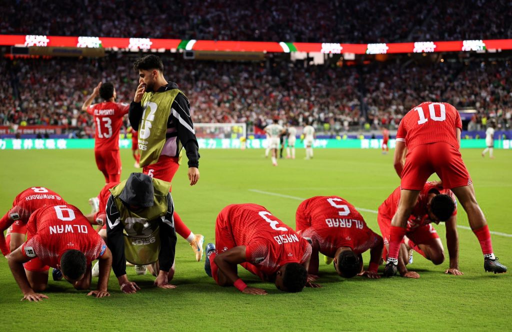 Đội châu Á đầu tiên bị loại khỏi World Cup 2026 1 HLeCwolbMAANSn9