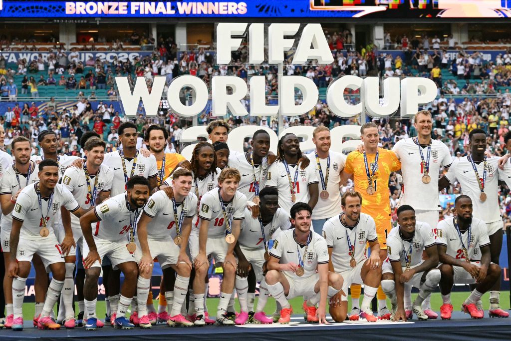 Tuchel giải thích lý do Saka phải dự bị ở trận thua trước Argentina 4 HNjBKZyW0AA uIY