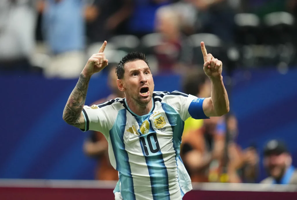 Messi chia sẻ nghẹn ngào trước trận chung kết, ngầm xác việc chia tay ĐT Argentina 2 round 16 fifa world cup 1094037003