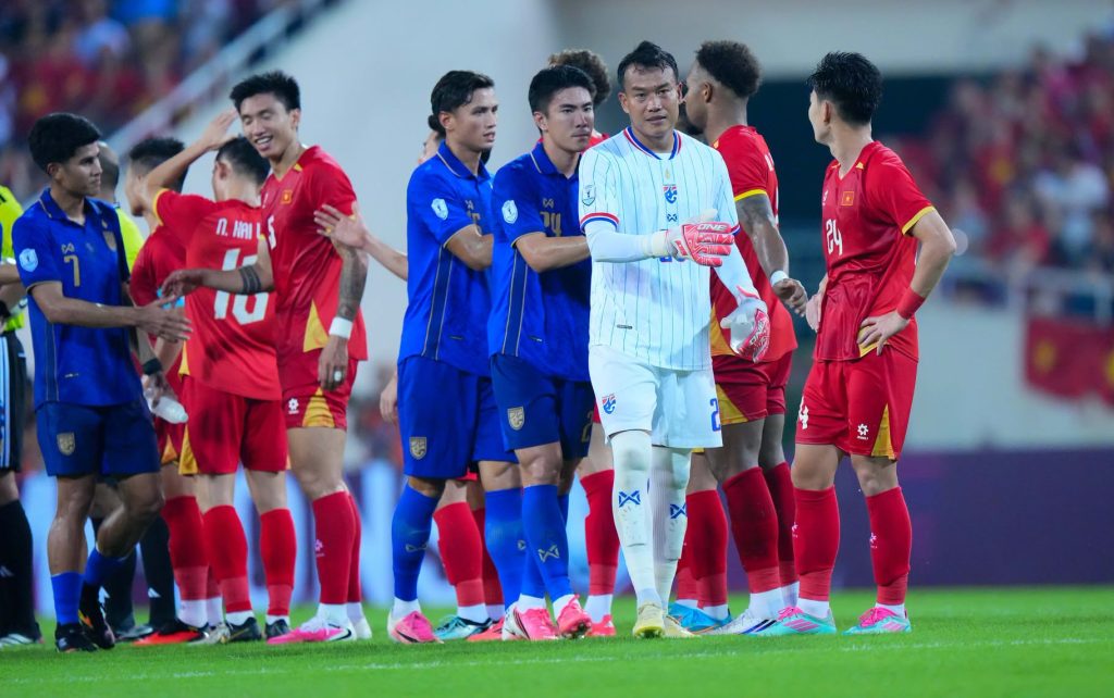 Chanathip khuyên Thái Lan nên cử đội U23 tham dự ASEAN Cup những kì sau 3 783351990 1801000674414500 6705541238270564999 n e1787786322951