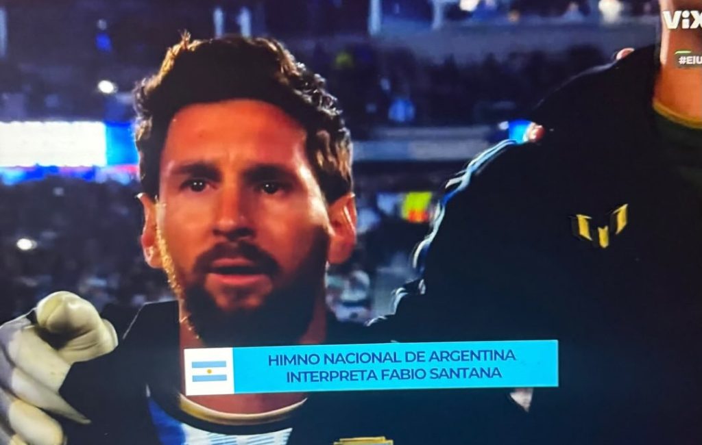 Messi nhận thẻ đỏ của trọng tài trong trận đấu chia tay sự nghiệp quốc tế 2 840070247 18628480045046606 1103543427975790624 n e1791331137102