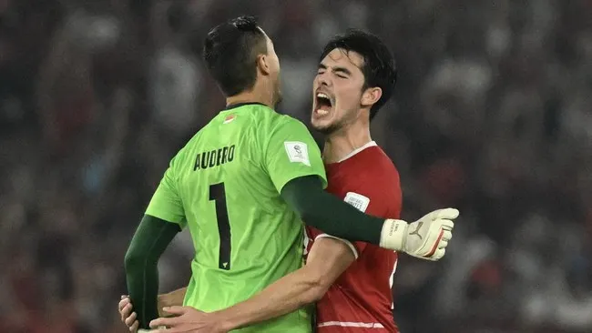Lý do HLV Indonesia chọn cả 4 hậu vệ đá penalty trước Thái Lan 2 indo