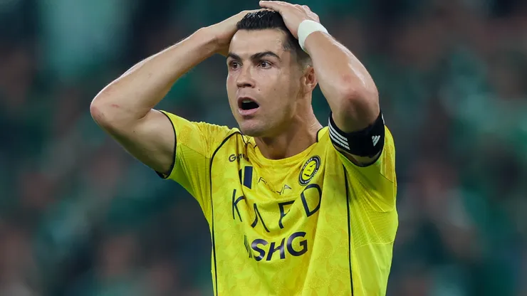 Đã rõ khả năng Ronaldo trở lại ĐT Bồ Đào Nha 2 ronaldo al nassr 1 740x416 1